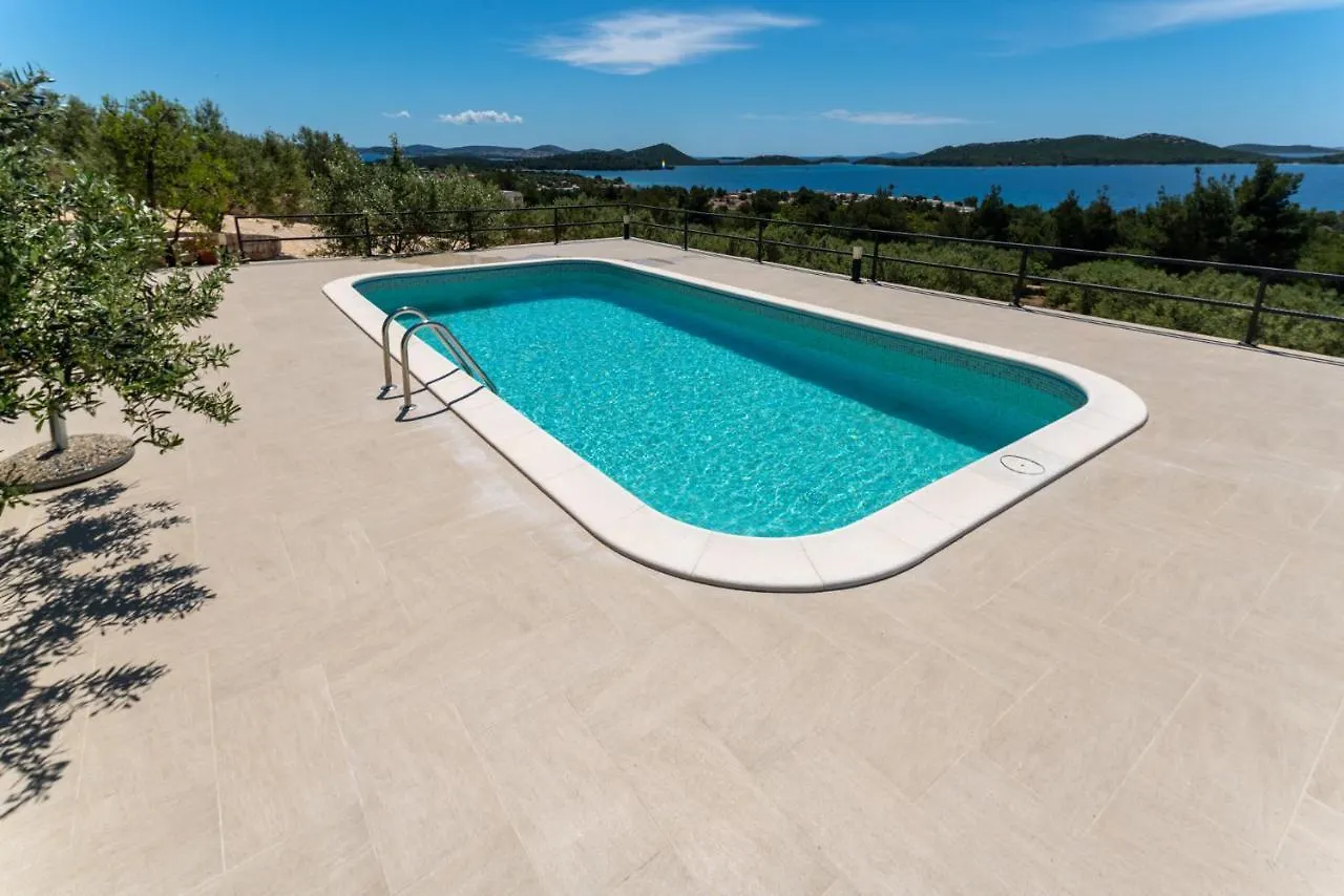 Holiday Home Svemir Drage