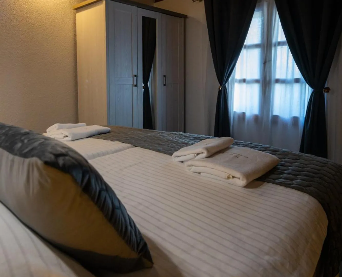 Holiday Home Svemir Drage 0*,